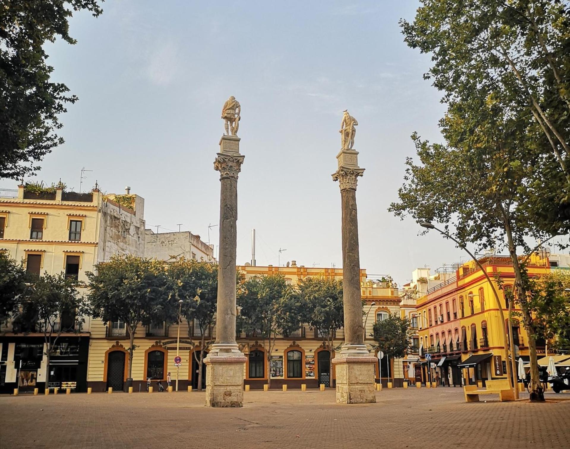 Apartamento En Casco Antiguo - Plaza De La Gavidia Seville Exterior photo